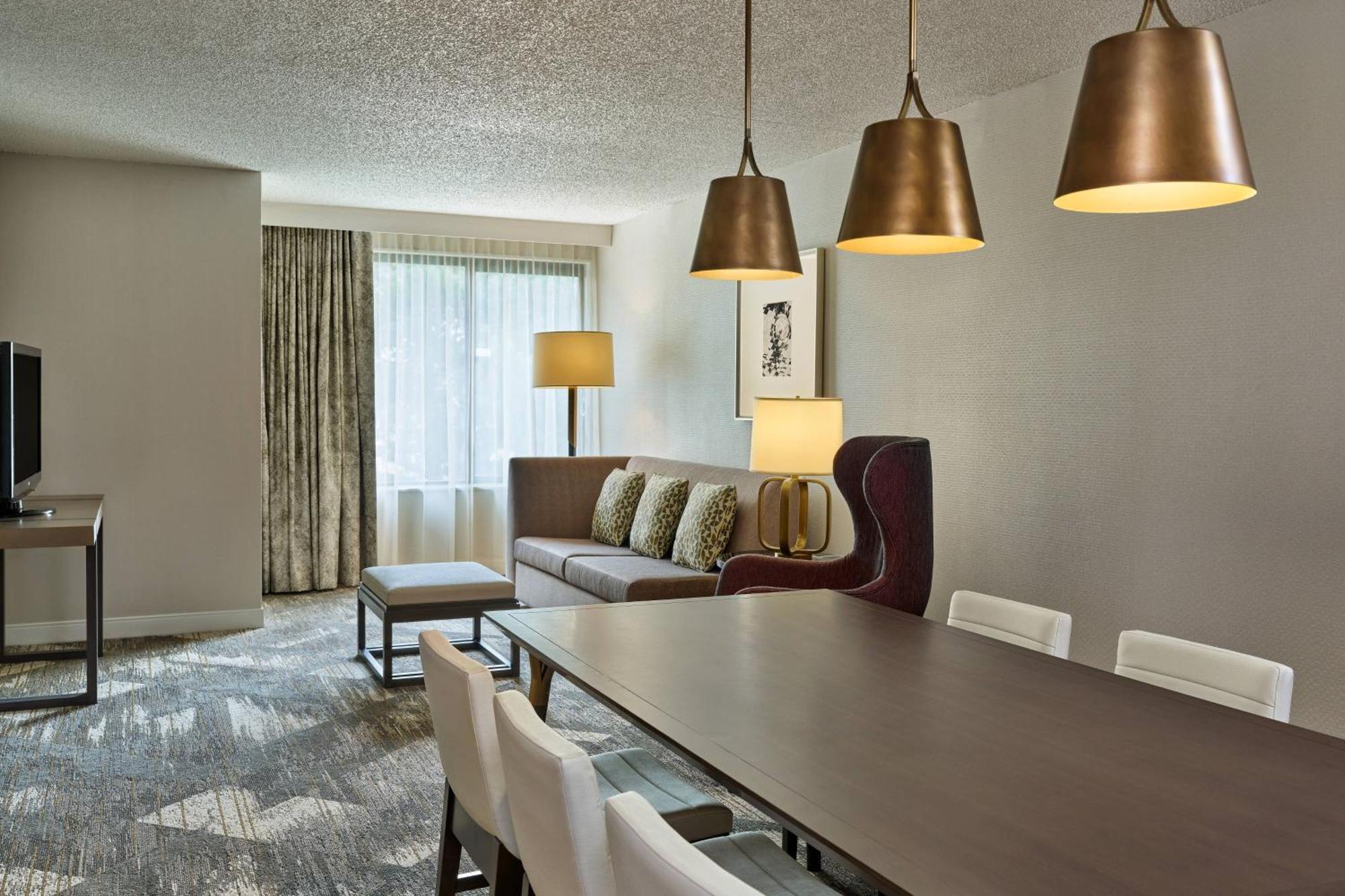 Hotel Sheraton Airport
